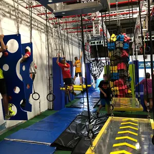 Course d'obstacle ninja intérieur et extérieur, pour enfants et adultes