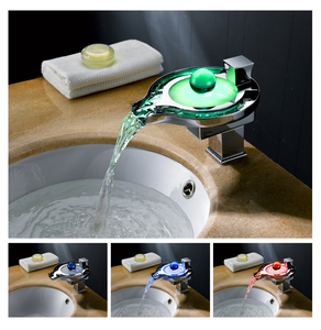 Thay Đổi Màu Sắc <span class=keywords><strong>LED</strong></span> Thác <span class=keywords><strong>Tap</strong></span> Đối Với Phòng Tắm Bồn Rửa Vòi Nước Torneira Para De Banheiro - Product Image 3