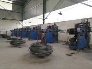 Máy chất lượng tốt để làm móc treo quần áo/máy làm móc treo quần áo bằng dây - Product Image 5