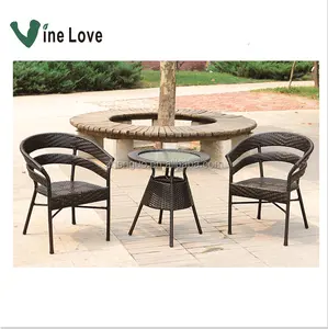 黑色改变使用餐厅椅子和桌子的用餐套装户外花园家具