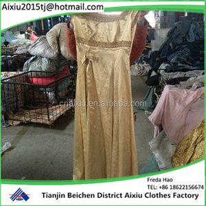 Vendita giovani signore vestiti di seconda mano in balle - Product Image 6
