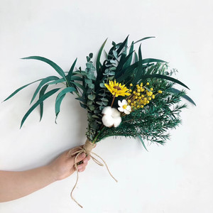Fournisseur de fleurs séchées, feuilles d'<span class=keywords><strong>eucalyptus</strong></span> séchées et conservées, fleurs séchées en vrac pour bouquet de mariage - Product Image 3