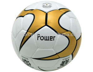 BOLA DE FÚTBOL DE PU CON LOGOTIPO PERSONALIZADO EN CUERO NUEVO DISEÑO DE ALTA CALIDAD CON MÚLTIPLES COLORES VENTA CALIENTE PARA MATERIAL DE PVC PARA PARTIDOS - Product Image 3