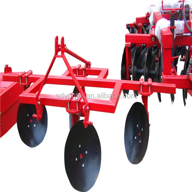 agricultural machinery: tractor mounted ridging plough