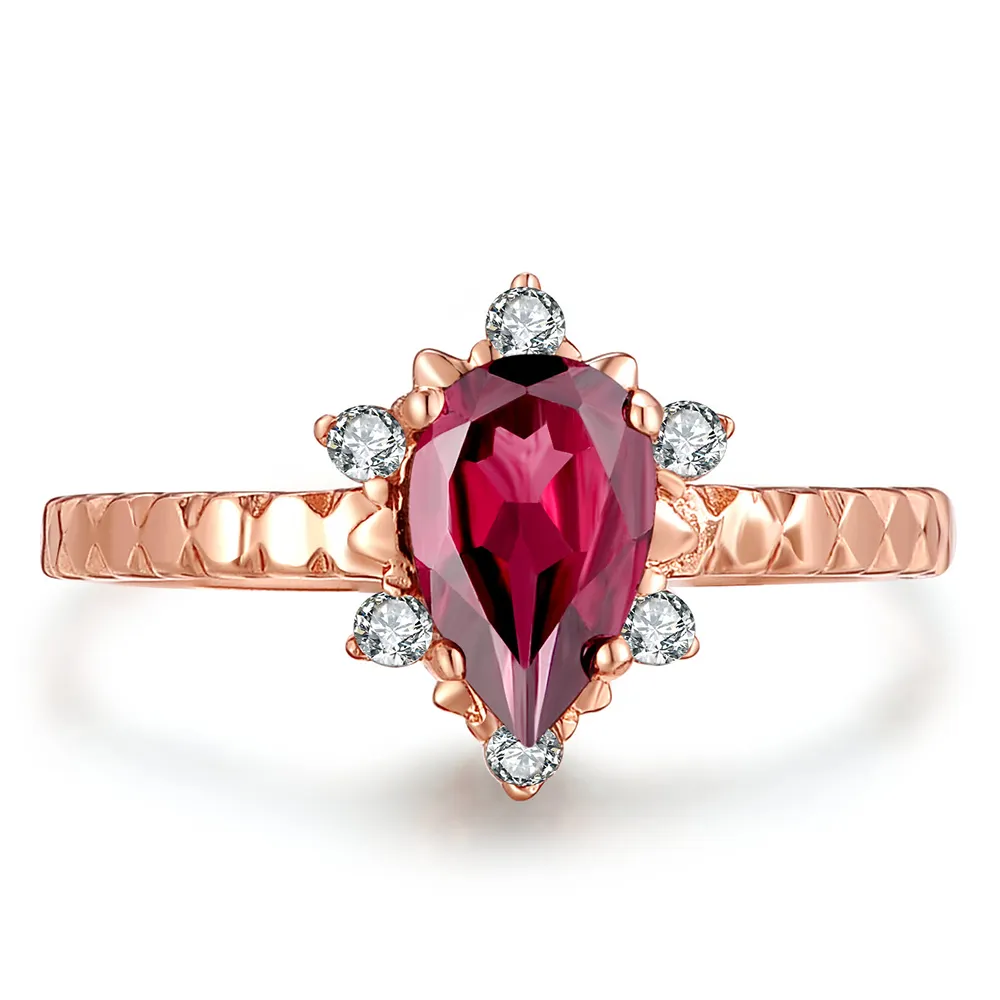 Dainty 925 Perhiasan Batu Permata Perak 18K, Emas Mawar Berlapis Pir Memotong Alami Garnet Merah Cincin Keabadian RI024