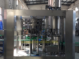 Machine à eau gazeuse commerciale, machine à soda, machine de remplissage de Pepsi Cola, <span class=keywords><strong>Fanta</strong></span> / ligne de production de boissons énergisantes - Product Image 5