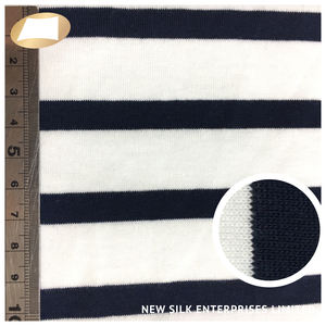 Tela de punto jersey sencillo a rayas teñida con hilo blanco y negro, 100% rayón, 30s, para camisa a rayas - Product Image 2