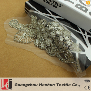HC-0028 Applique en strass <span class=keywords><strong>de</strong></span> cristal <span class=keywords><strong>de</strong></span> haute qualité, 3D, phosphorescente, sans nickel, à coudre, extensible, écologique, vente en gros - Product Image 2