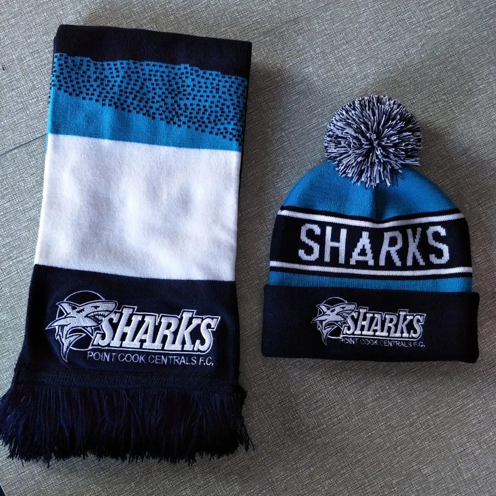 2018 winter bule color shark knitted custom scarf and hat set with decorations