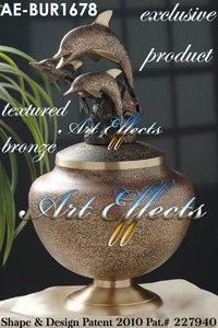 Urnas de cremación de delfines de latón con acabado de bronce texturizado para cenizas humanas, forma de cilindro duradera ecológica, Memorial funerario para adultos - Product Image 4