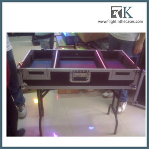 Flight case professionnel populaire pour DJ virtuel, flight case pour <span class=keywords><strong>platine</strong></span> avec pieds pour <span class=keywords><strong>Numark</strong></span>, Behinger - Product Image 1