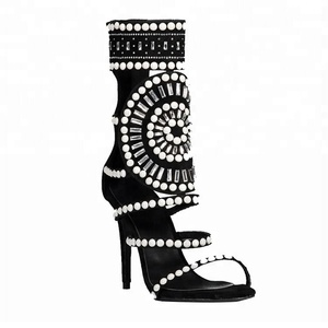<span class=keywords><strong>Sandali</strong></span> Gladiatore Sexy da <span class=keywords><strong>Donna</strong></span> con <span class=keywords><strong>Tacco</strong></span> a Spillo e Perle, Tendenza Moda 2024 - Product Image 6