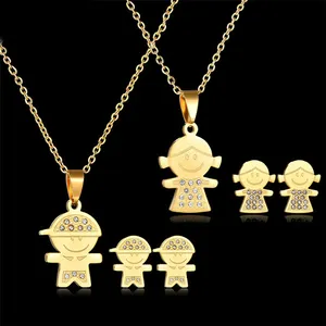 Schmuck Set Edelstahl Anhänger Jungen und Mädchen Kreative Puppen form Halskette und Ohrring Set