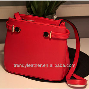 llamar la cadena de las señoras bolsos de hombro - Product Image 1