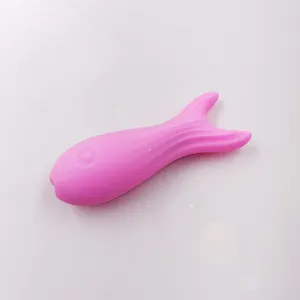 New Rabbit Vibrator 7 Speeds Silicone ClitorisとG Spot Rabbit VibratorためWomen