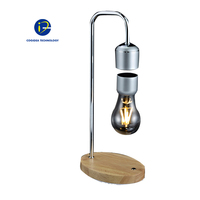 Lámpara de Mesa Magnética Levitante de Madera y Vidrio con Bombilla de Luz Blanca Cálida Inalámbrica y Botón Táctil