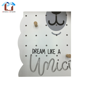 Bon marché en <span class=keywords><strong>bois</strong></span> <span class=keywords><strong>naturel</strong></span> enfants mignon de bande dessinée suspendus décoration inachevé en <span class=keywords><strong>bois</strong></span> pour enfants jouet - Product Image 2