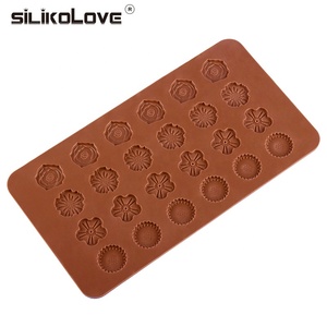 Molde <span class=keywords><strong>de</strong></span> Silicona para Chocolate con 24 Cavidades en Forma <span class=keywords><strong>de</strong></span> Tulipán, Rosa, <span class=keywords><strong>Girasol</strong></span> y Loto, Bandeja para Cubitos <span class=keywords><strong>de</strong></span> Hielo Decorativos para Pasteles Caseros - Product Image 5