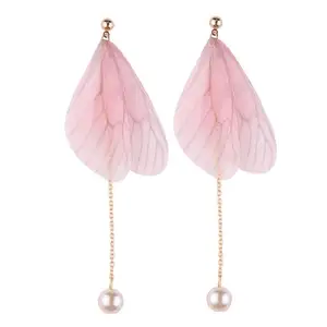 2019 Hot Sell Products Beauty Wearing Pearl Drop Earrings Elegant Style Korean Design Butterfly Feather Earrings