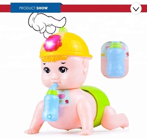 Éclairage électrique musique d'<span class=keywords><strong>escalade</strong></span> mignon bébé jouet en plastique avec bouteille - Product Image 2