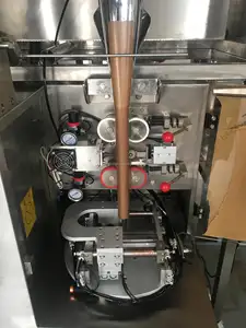 آلة صنع شاي مثلثة ماكينة صناعة الأكياس التعبئة والتغليف ورق فلتر آلة تغليف كيس الشاي عشب/شاي بالأعشاب المزهرة حزمة