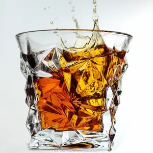 Aliisar hình vuông Whiskey Glass bán buôn Chất lượng cao Ice tùy chỉnh Shot Glass rõ ràng Wine Glass uống kính vòng