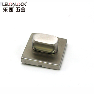 WC ตัวล็อกประตูกั้นห้องสุขาสี่เหลี่ยมสแตนเลส304ตัวล็อกแบบหมุนด้วยนิ้วโป้ง - Product Image 3