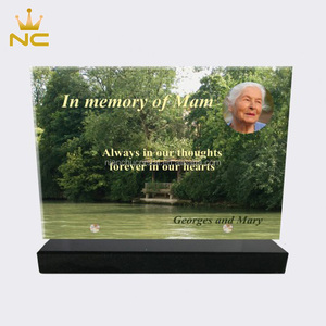 Plaques commémoratives personnalisées en cristal K9 faites à la main pour funérailles avec photo, taille personnalisable, vente en gros - Product Image 3