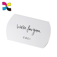 Oreiller multicolore, logo simple personnalisé avec impression de petit cadeau, boîte en papier pour emballage cadeau