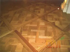 Diferentes tipos de suelo de madera maciza de roble Parquet