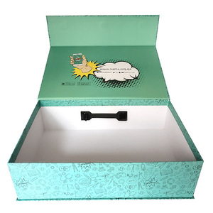 Custom Design Luxury Large <strong>Rigid</strong> 2mm Thickness Cardboard Paper Blanket Storage Magnetic Closure Gift Box With <strong>Plastic</strong> Handle - Product Image 1
