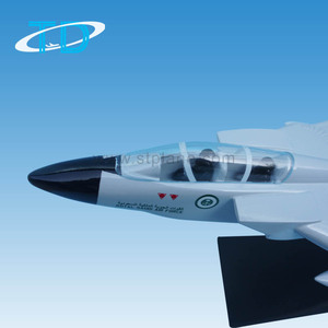 Modèle d'avion militaire de l'armée aérienne saoudienne Tornado à l'<span class=keywords><strong>échelle</strong></span> 1/60 - Product Image 4