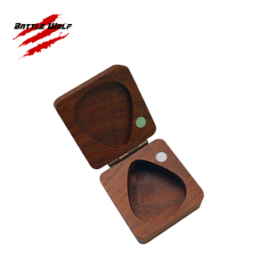 2025 Nieuwe Stijl Gemakkelijk te Dragen 3-10 Stuks Houten Gitaarplectrum Etui Houder Houten Ondersteuning Op Maat - Product Image 2