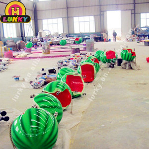 Venta de la fábrica directamente Venta caliente goog calidad niños <span class=keywords><strong>y</strong></span> adultos Parque de Atracciones equipo sandía silla volar - Product Image 4