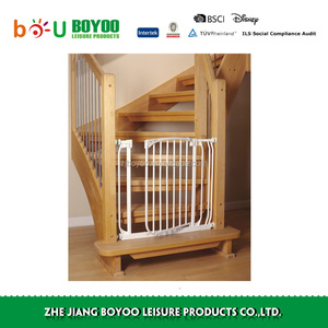 Avec mur protecteur garde mur pet barrière de sécurité pour bébé barrière de sécurité sécurité <span class=keywords><strong>des</strong></span> <span class=keywords><strong>enfants</strong></span> porte - Product Image 1
