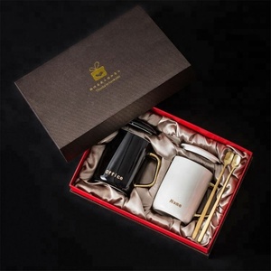 Tasse à poignée en céramique avec cuillère, 400ml, 1 pièce, logo personnalisé, noir, blanc, za, vente en gros - Product Image 5