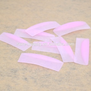 4 paires de bigoudis à <span class=keywords><strong>cils</strong></span> en silicone rose avec kératine, permanente rapide semi-permanente 2 en 1, lifting et teinture pour utilisation à domicile ou en salon - Product Image 3