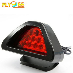 <span class=keywords><strong>Feu</strong></span> <span class=keywords><strong>stop</strong></span> arrière triangulaire à 12 <span class=keywords><strong>LED</strong></span> pour voiture et moto - Product Image 1