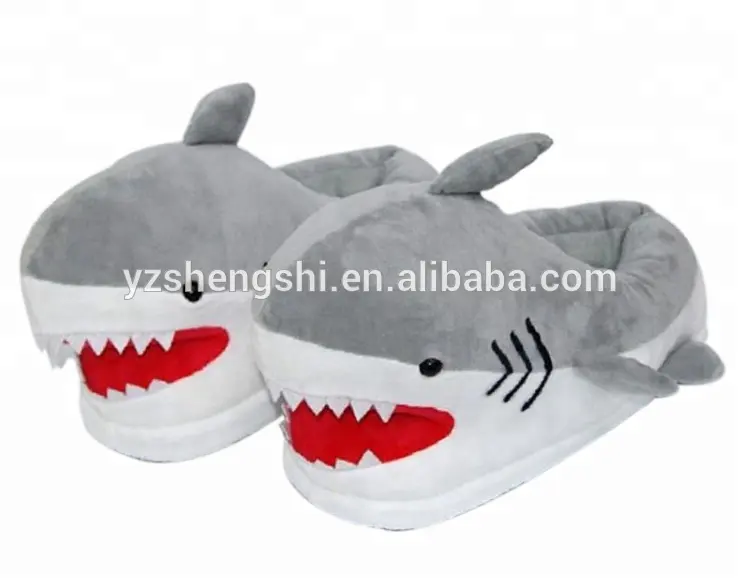 free sample shark head plush slipper /stuffed shark slipper for adult/plush shark slipper for winter indoor