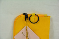 Tas Makeup Dompet Desainer Berbahan Polyester Berkualitas Tinggi dengan Harga Terjangkau