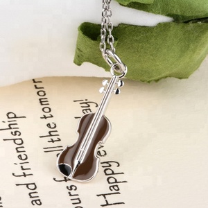 Collar con Colgante de Violín de Plata de Ley 925 con Esmalte - Product Image 2