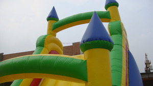 Colorido castillo inflable <span class=keywords><strong>de</strong></span> la gorila con slide / pirata inflable casa <span class=keywords><strong>de</strong></span> la <span class=keywords><strong>despedida</strong></span> para los niños - Product Image 4
