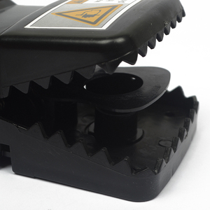 Hot Sale Mighty Practical Strong Reusable Multi-Catch <strong>Snap</strong> Catcher Rodent Control Mouse <strong>Traps</strong> ABS Black Plastic Rat <strong>Trap</strong> - Product Image 3