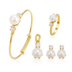 64241 xuping al por mayor de moda de joyería de regalo conjunto de joyas chapado en oro joyas de perlas