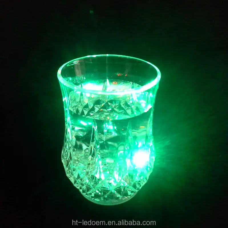 แก้วช็อตไฟ LED กระพริบดื่มแก้วปาร์ตี้ Barware กระพริบ