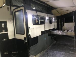 <span class=keywords><strong>Caravane</strong></span> tout-terrain de 15 pieds avec toit relevable et espace <span class=keywords><strong>extensible</strong></span> à l'arrière - Product Image 4