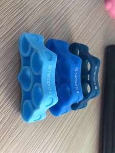 Set di 3 pezzi pacchetto diverso livello fascia di resistenza della mano in Silicone barella per dita esercitatore - Product Image 4