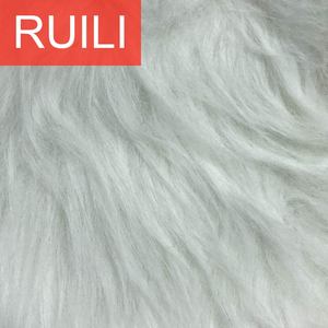 Tissu 150cm de large, nouvelle collection, fausse fourrure bouclée blanche - Product Image 4