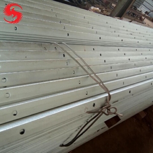 SS400/A36/Q235B <span class=keywords><strong>precio</strong></span> por kg angular de hierro pesos hierro ángulo de acero con agujeros - Product Image 1