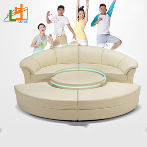 Prezzo di fabbrica <span class=keywords><strong>bianco</strong></span> <span class=keywords><strong>nero</strong></span> rotondo divano letto in vera pelle sezionale divano spugna di riempimento per mobili per la casa <span class=keywords><strong>soggiorno</strong></span> per la vendita - Product Image 3